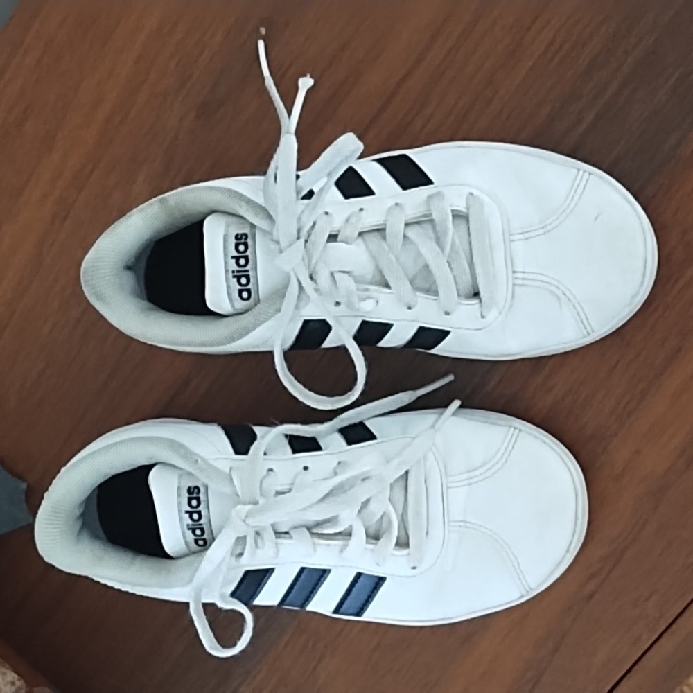 Adidas - sneakers for kids